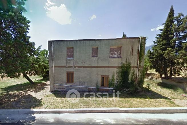 Casa indipendente in residenziale in Contrada Piano delle Vigne