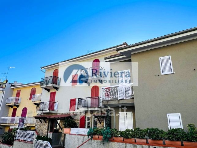 Appartamento in residenziale in Via Cesare Battisti 58