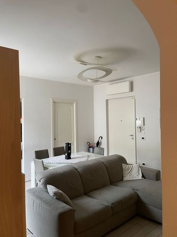 Casa indipendente in residenziale in Paolo Gorini 22