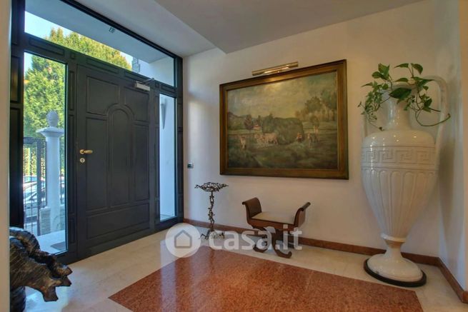Appartamento in residenziale in Via Antonio Tantardini 60