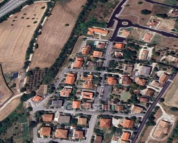 Terreno edificabile in residenziale in Via Lazio