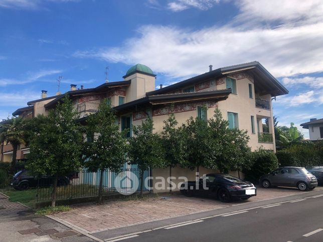 Appartamento in residenziale in Via del Donatore 15