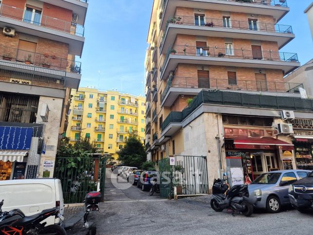 Appartamento in residenziale in Via Battistello Caracciolo 93