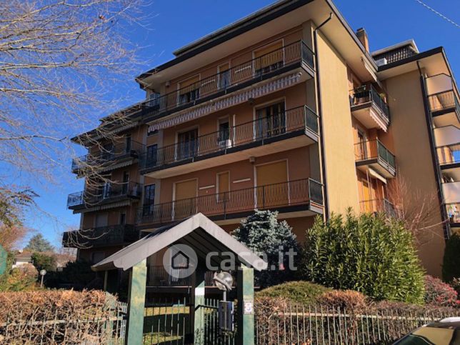 Appartamento in residenziale in Via Jacopino da Tradate