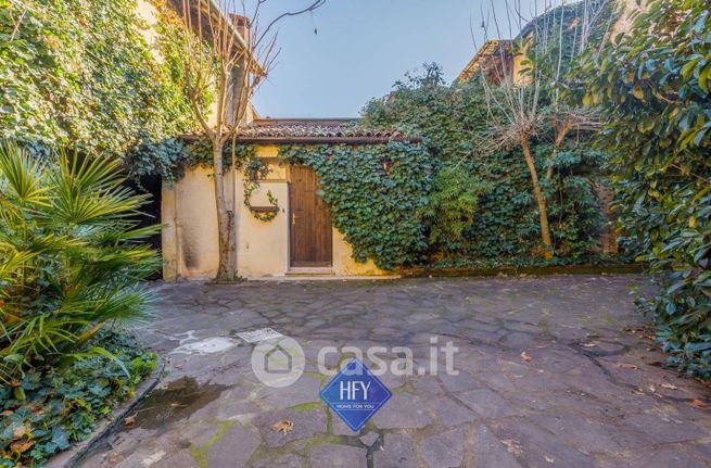 Appartamento in residenziale in Via Aldo Capra