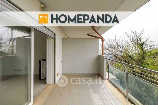 Appartamento in residenziale in Via Monte Moricone 11