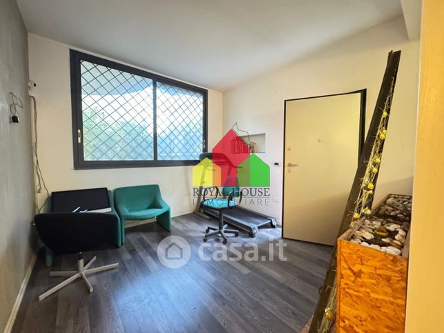 Appartamento in residenziale in Via Aviere Mario Pirozzi