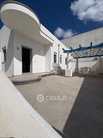 Villa in residenziale in Via Pier Olindo Armanini