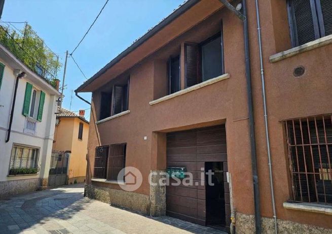 Appartamento in residenziale in de magri 9