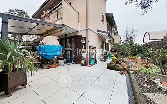 Villetta a schiera in residenziale in Via Galileo Galilei 25