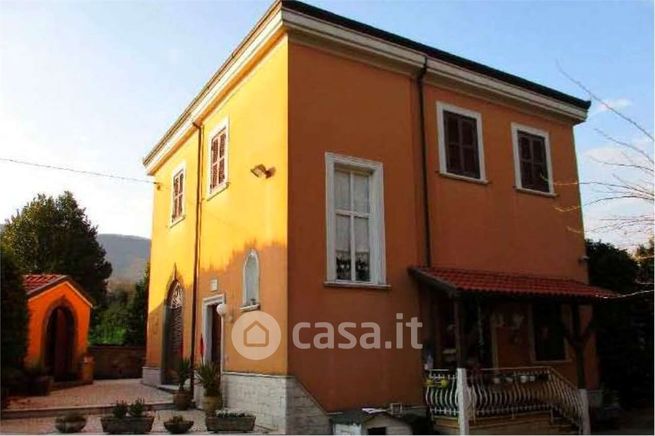 Casa indipendente in residenziale in Via Fontana Marcaccio