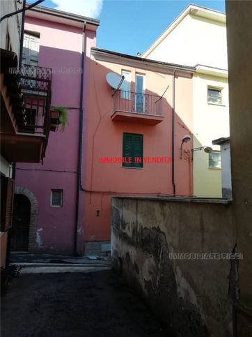 Casa indipendente in residenziale in Piazza Annunziata