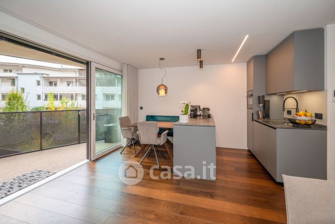 Appartamento in residenziale in Via dei Vigneti 7