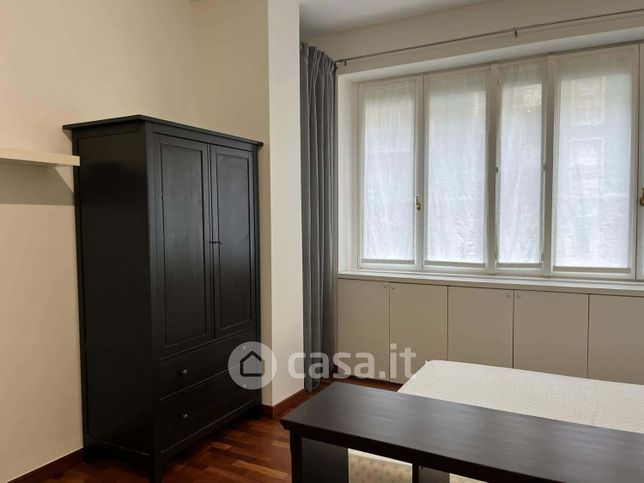 Appartamento in residenziale in Via Giacinto Bruzzesi 37