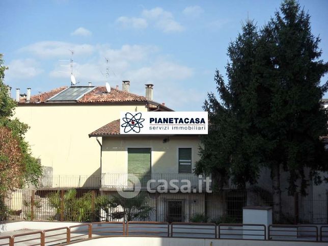 Villa in residenziale in