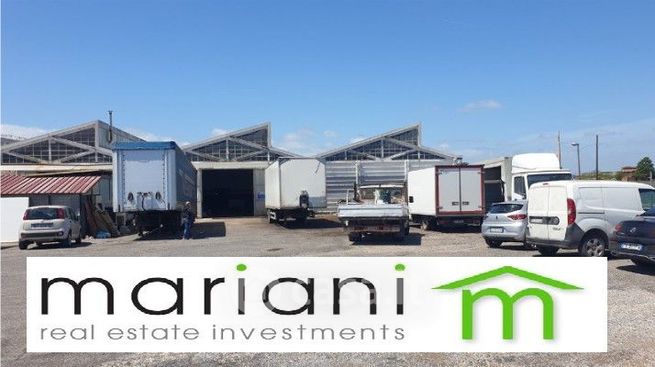 Capannone in commerciale in Strada Statale 7