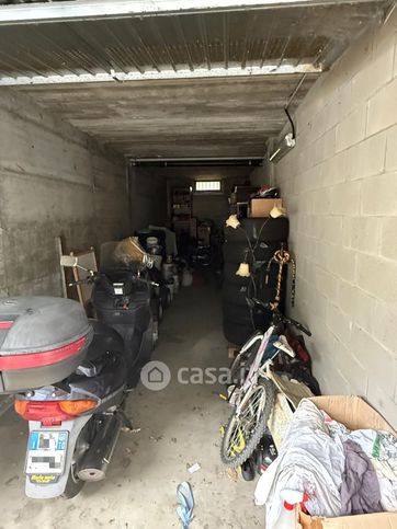 Box/posto auto in residenziale in Via Alpi Graie