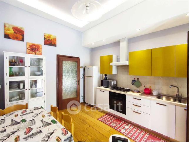Appartamento in residenziale in Viale dei Mille 59