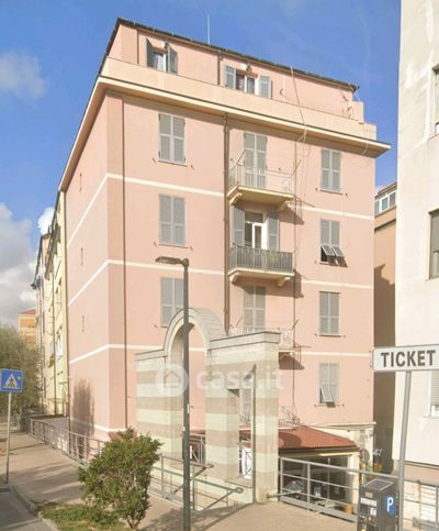 Appartamento in residenziale in Via Luigi Cadorna