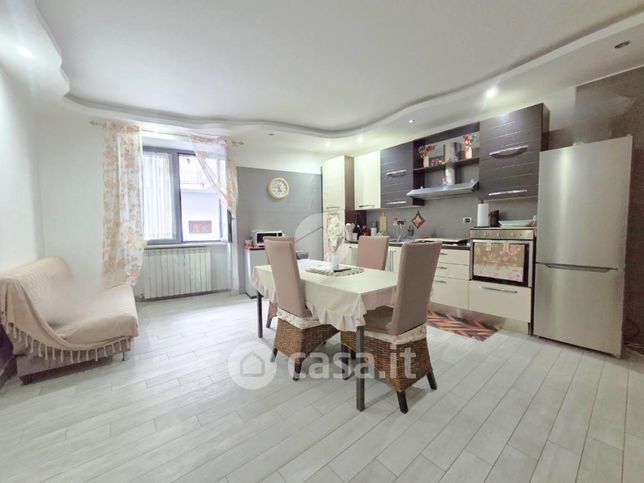 Appartamento in residenziale in Via P. Ludovico da Casoria 38