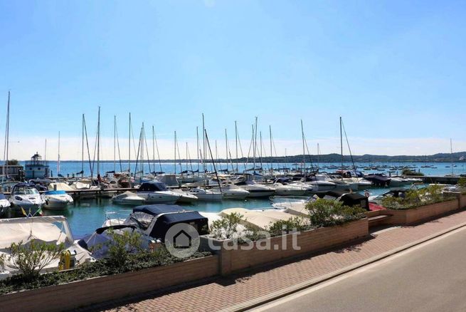 Appartamento in residenziale in Via Carlo Alberto