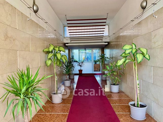 Appartamento in residenziale in Viale Corsica