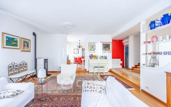 Casa bi/trifamiliare in residenziale in Via Tagliamento 17
