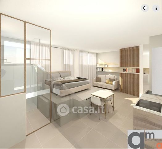 Appartamento in residenziale in Via Negroli 28