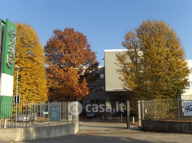 Ufficio in commerciale in Via Ramazzotti 12