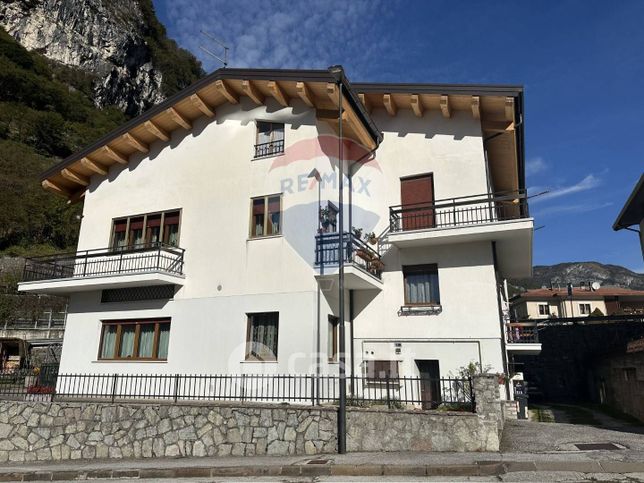 Appartamento in residenziale in Via Arduino Polla 8