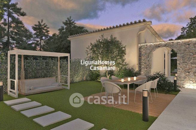 Villa in residenziale in Via Chiesa Vecchia