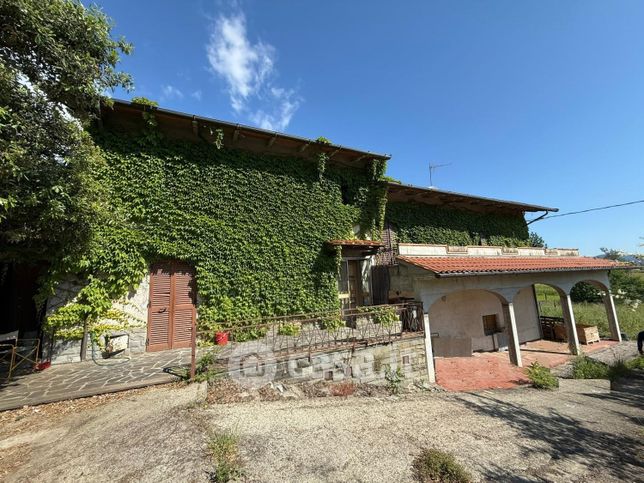 Casa indipendente in residenziale in Via San Michele
