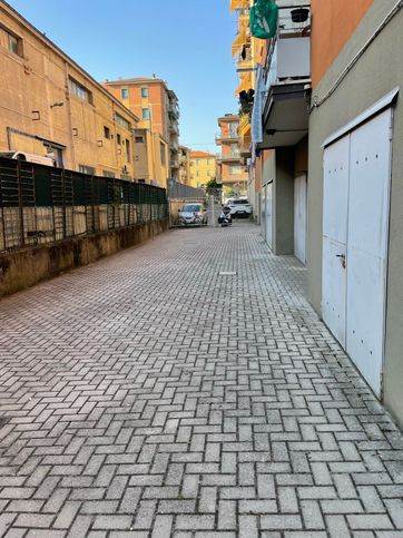Box/posto auto in residenziale in Via Bruno Monterumici