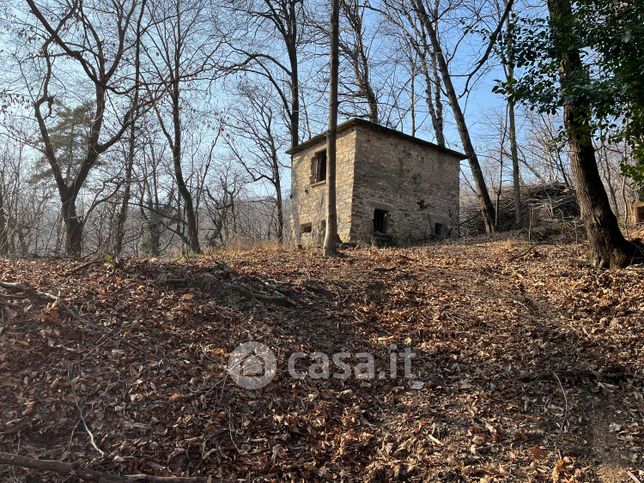 Baita/bungalow/chalet/trullo in residenziale in Via Partigiana