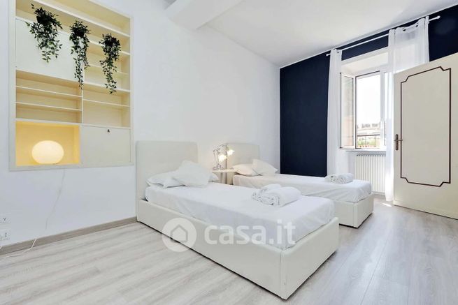 Appartamento in residenziale in Via della Mercede 21