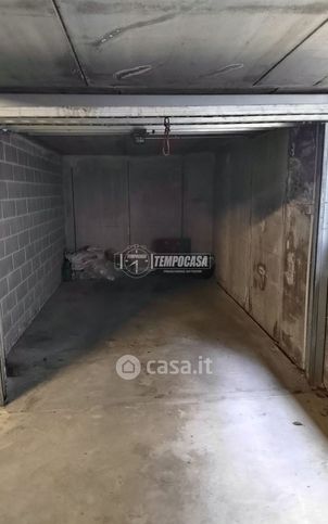 Box/posto auto in residenziale in 