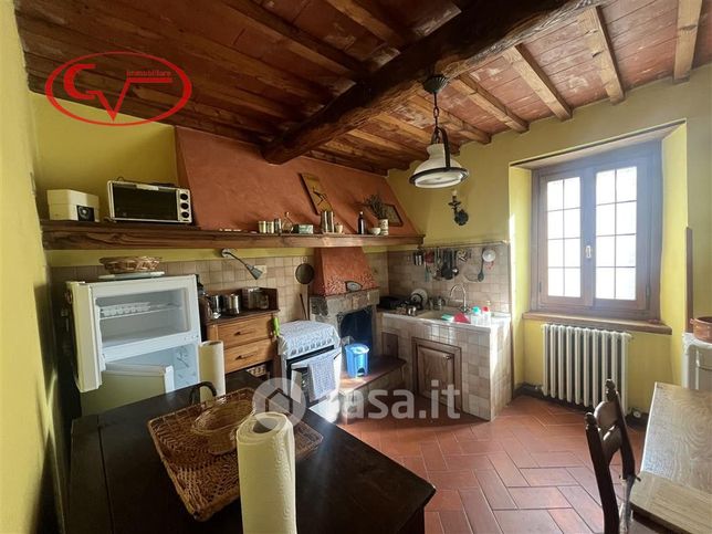 Appartamento in residenziale in Strada Comunale Poggio di Loro