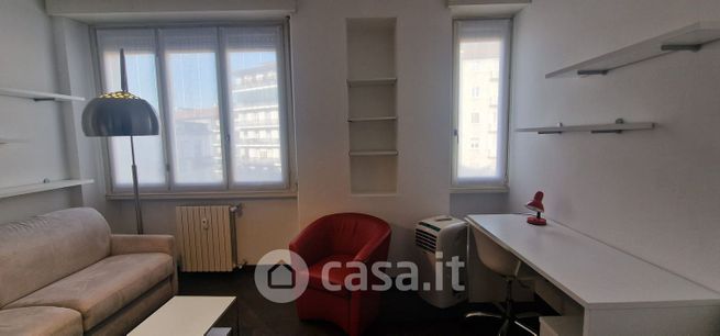 Appartamento in residenziale in Piazza Carlo Donegani