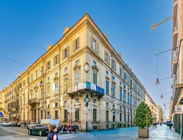 Appartamento in residenziale in Via Camillo Benso Conte di Cavour 8