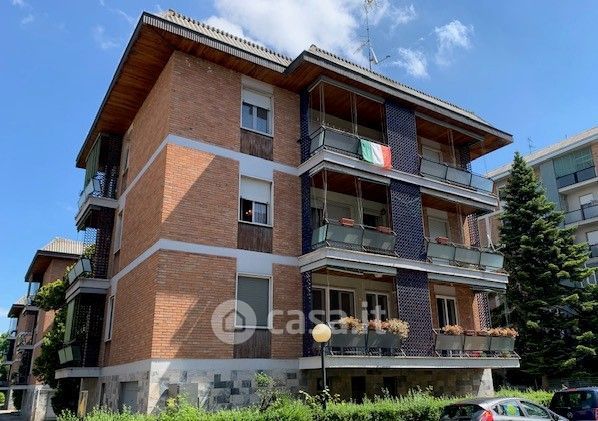 Appartamento in residenziale in Viale Teresa Michel 23