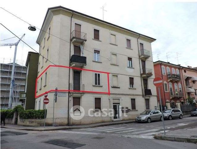 Appartamento in residenziale in Via Guarino da Verona