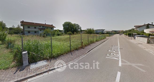 Terreno edificabile in residenziale in Via Padova 2