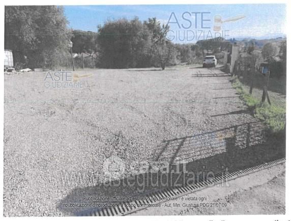 Box/posto auto in residenziale in Via Mortelle 7
