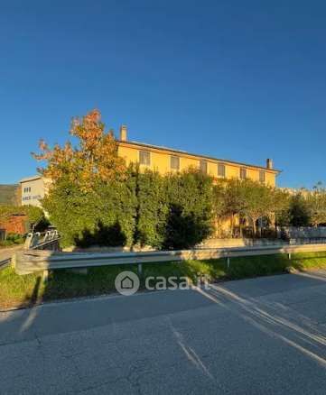 Villetta a schiera in residenziale in Via Pontenuovo 19