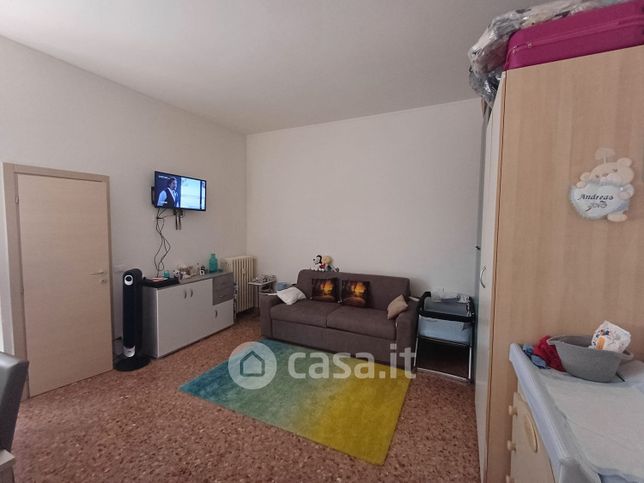 Appartamento in residenziale in Via Treviso 4