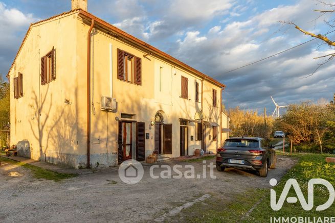 Villa in residenziale in Viale America