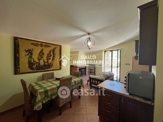 Appartamento in residenziale in SS7bis 38