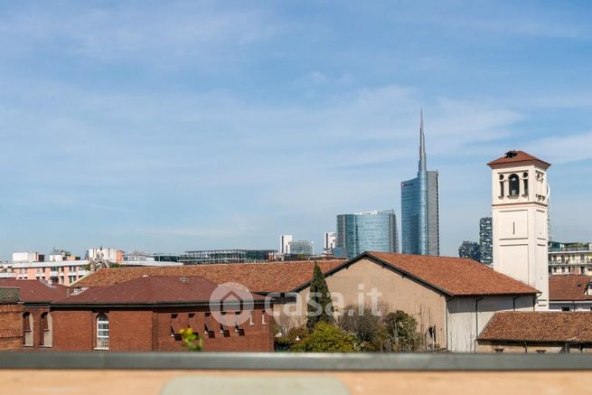 Attico/mansarda in residenziale in Via Marco de Marchi