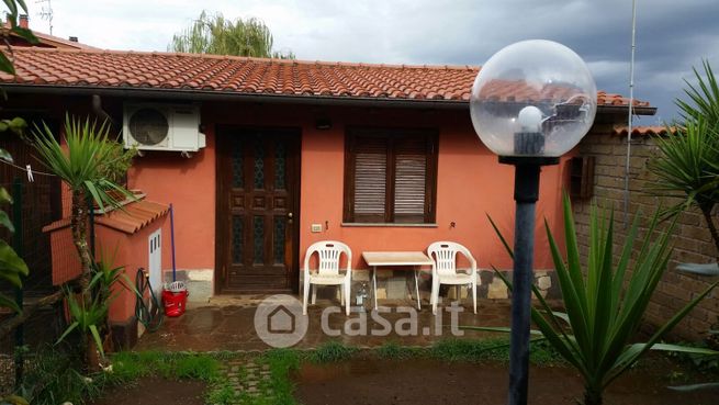 Appartamento in residenziale in Via delle Ginestre 5