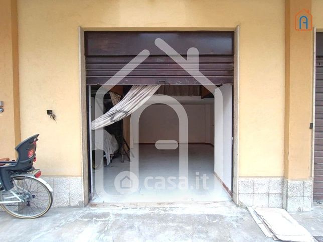 Box/posto auto in residenziale in Via Bitonto 129